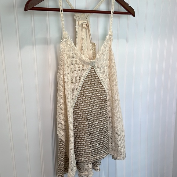 Mystree Racer Back Crochet Top - Picture 3 of 9